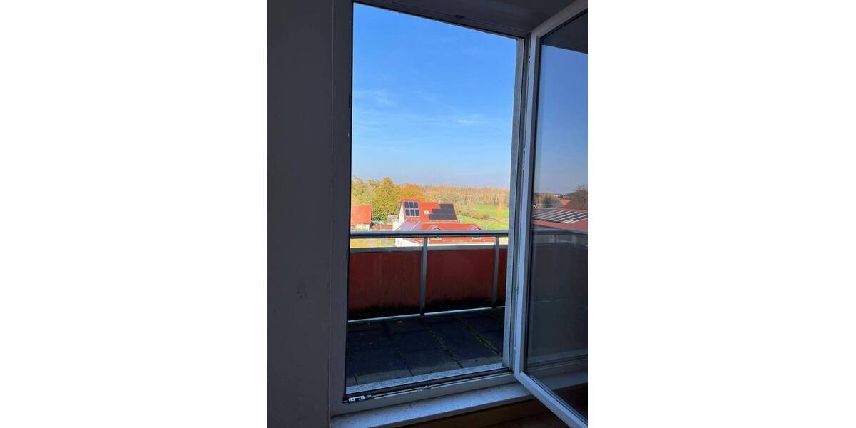 Etagenwohnung Groitzsch Großpriesligk - 3 Zimmer, 59 m&sup2;, 355&euro; | Angebot:25772606