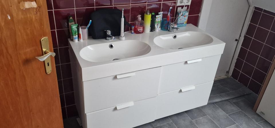 Einfamilienhaus Westensee - 8 Zimmer, 140 m&sup2;, 1.675&euro; | Angebot:23869749