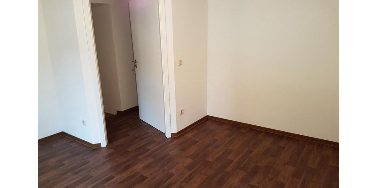 Etagenwohnung Uder - 4 Zimmer, 75 m&sup2;, 510&euro; | Angebot:26031286