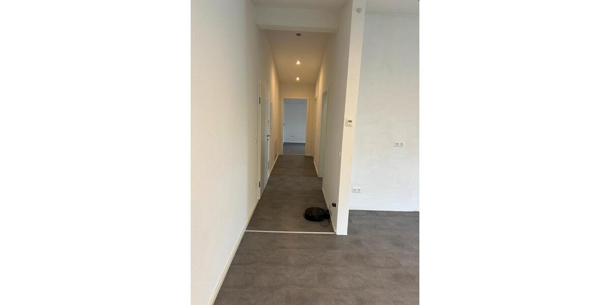 Dachgeschoßwohnung Tuttlingen - 3 Zimmer, 70 m&sup2;, 730&euro; | Angebot:26639167