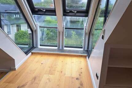 Wohnung Braunschweig Westliches Ringgebiet - 3 Zimmer, 100 m&sup2;, 1.300&euro; | Angebot:26890231