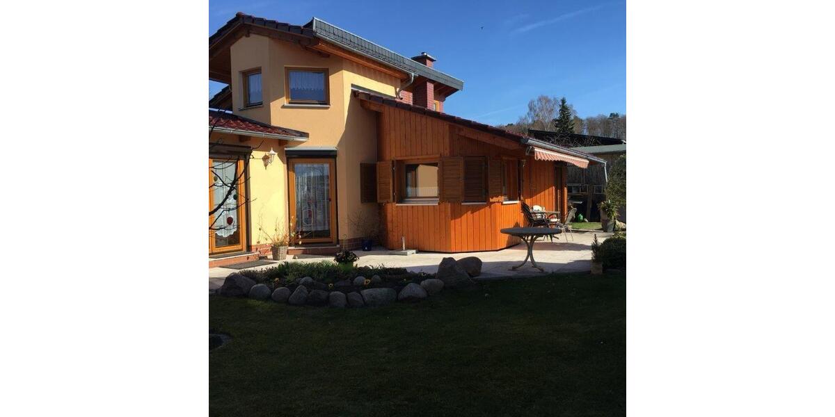 Einfamilienhaus Eberswalde - 3 Zimmer, 100 m&sup2;, 1.300&euro; | Angebot:25979336