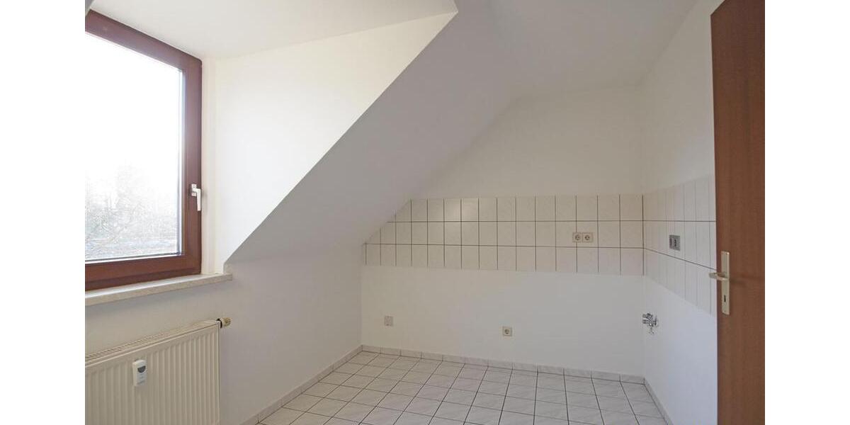 Dachgeschoßwohnung Flöha - 3 Zimmer, 62 m&sup2;, 390&euro; | Angebot:26147879