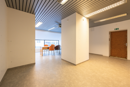 Büro in Neustadt bei Coburg 495 € 65 m² zimmer