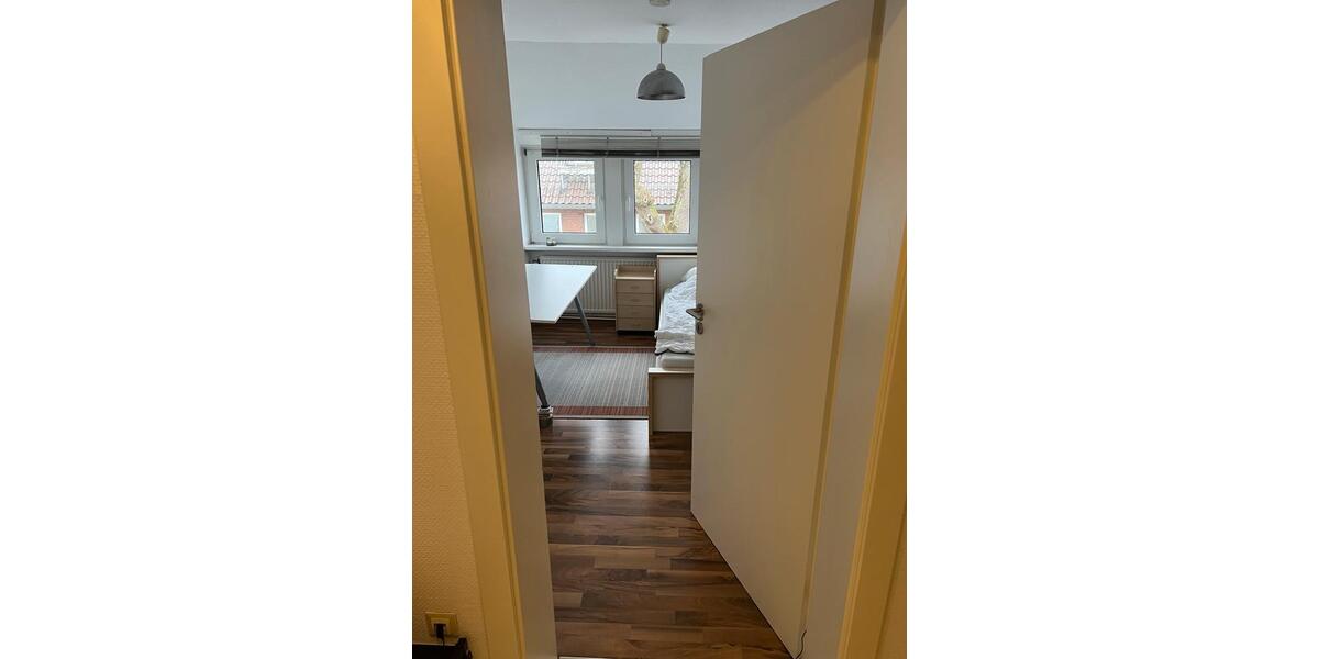 Wohnen auf Zeit Lingen (Ems) Damaschke - 1 Zimmer, 13 m&sup2;, 400&euro; | Angebot:24650760