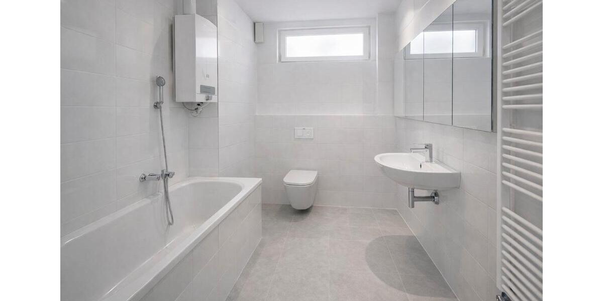 Etagenwohnung Güstrow - 7 Zimmer, 185 m&sup2;, 1.485&euro; | Angebot:26651735