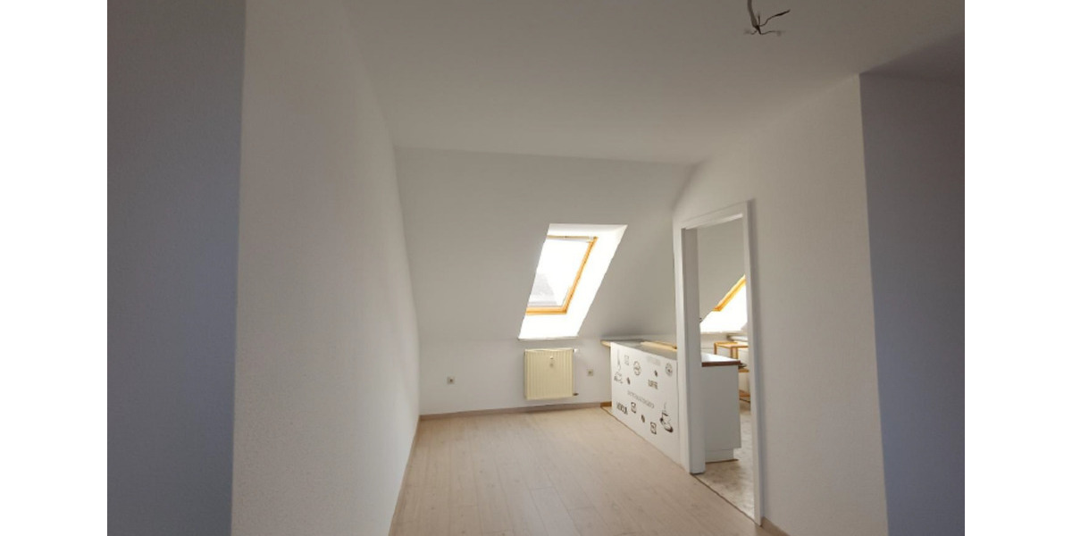 Dachgeschoßwohnung Neukieritzsch - 3 Zimmer, 66 m&sup2;, 380&euro; | Angebot:25513558