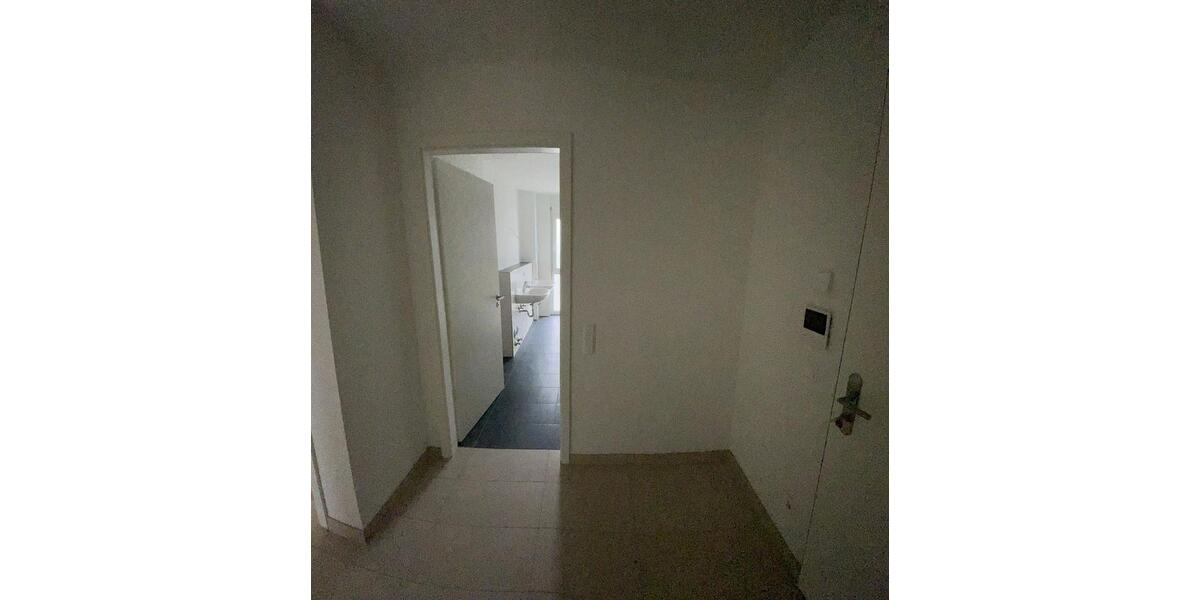 Etagenwohnung Bad Schönborn - 3 Zimmer, 79 m&sup2;, 1.189&euro; | Angebot:26695035