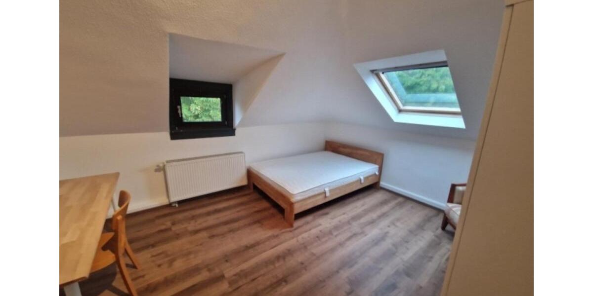 Dachgeschoßwohnung Kassel Bad Wilhelmshöhe - 1 Zimmer, 14 m&sup2;, 370&euro; | Angebot:25742279