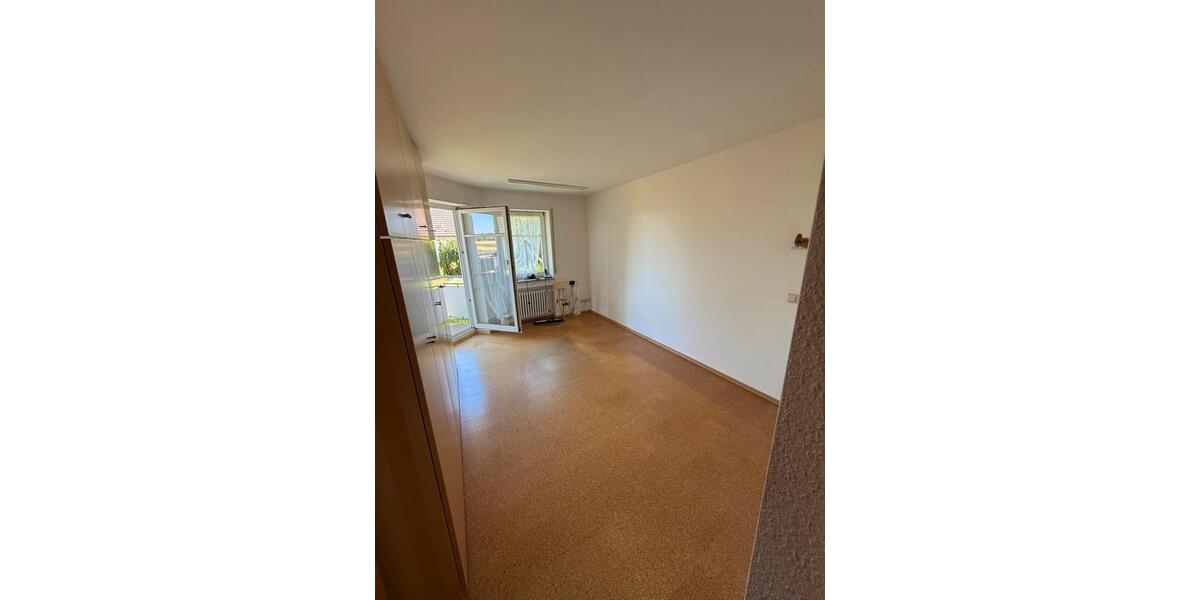 Erdgeschoßwohnung Ertingen - 3 Zimmer, 135 m&sup2;, 1.200&euro; | Angebot:26491772
