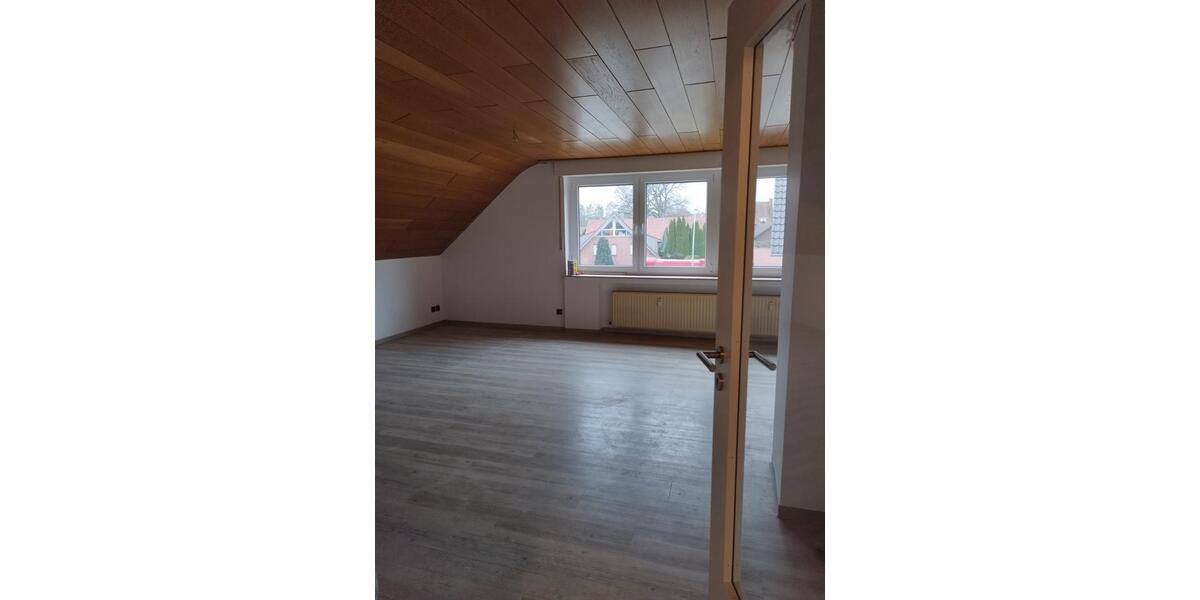 Dachgeschoßwohnung Reken - 3.5 Zimmer, 83 m&sup2;, 730&euro; | Angebot:25223701