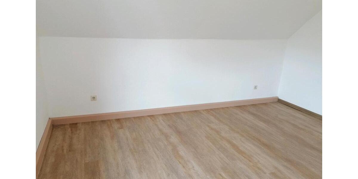 Dachgeschoßwohnung Rahden - 1 Zimmer, 60 m&sup2;, 600&euro; | Angebot:26521323