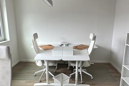 Fixer Coworking Platz inkl. Private Gym zimmer