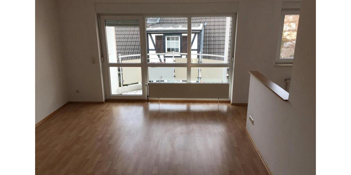 Etagenwohnung Lindlar - 3 Zimmer, 77 m&sup2;, 615&euro; | Angebot:26704302