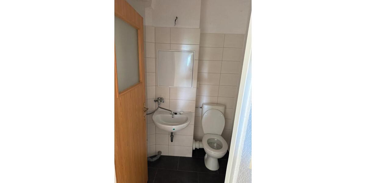 Etagenwohnung Kitzscher - 1 Zimmer, 24 m&sup2;, 299&euro; | Angebot:23633332