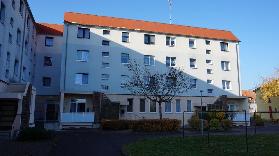 Etagenwohnung Stavenhagen - 2 Zimmer, 54 m&sup2;, 324&euro; | Angebot:25181618