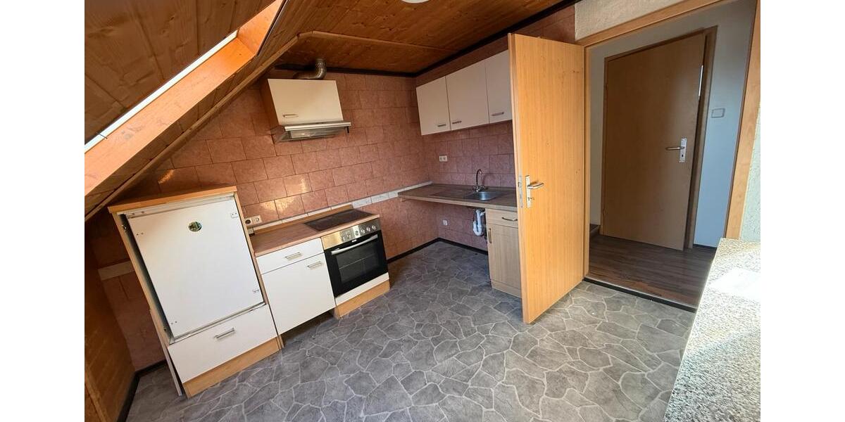 Dachgeschoßwohnung Offenburg Rammersweier - 1 Zimmer, 20 m&sup2;, 520&euro; | Angebot:25569664