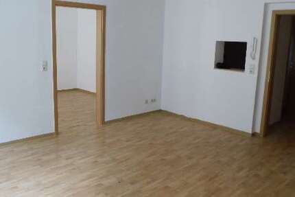 Wohnung Sangerhausen Othal - 3 Zimmer, 63 m&sup2;, 315&euro; | Angebot:27098845