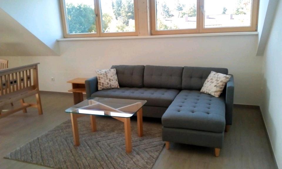 Dachgeschoßwohnung Schongau - 3 Zimmer, 84 m&sup2;, 1.125&euro; | Angebot:26648160