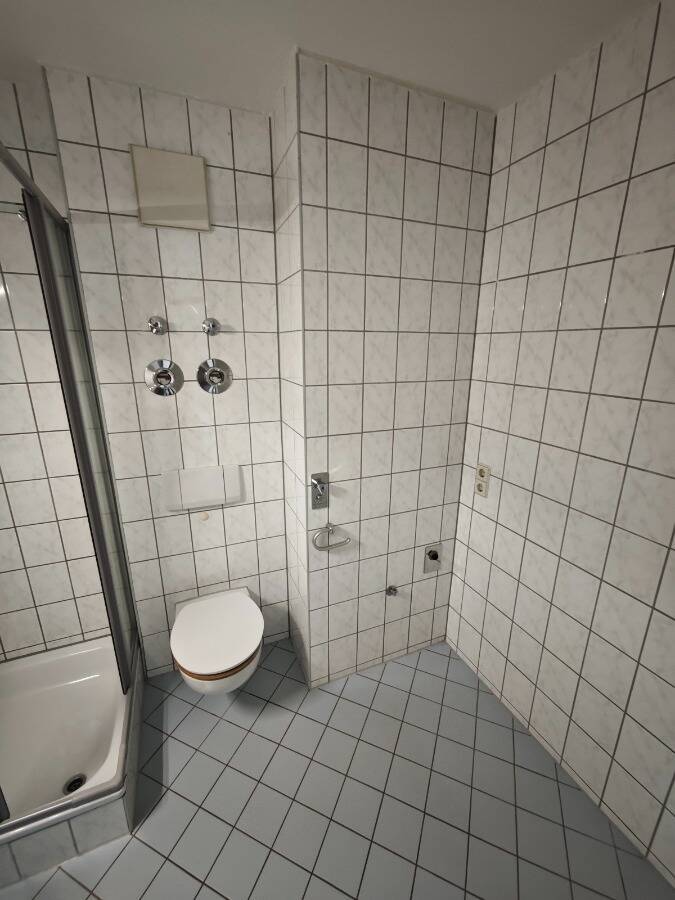 schöne 2-Raum Wohnung mit EBK, Balkon und Stellplatz * sofort frei! 2 zimmer