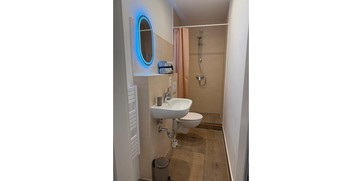 Wohnen auf Zeit Düsseldorf Stadtbezirk 9 - 3 Zimmer, 73 m&sup2;, 1.950&euro; | Angebot:26224806