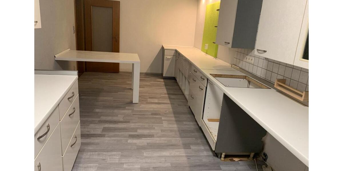 Maisonettenwohnung Baunatal - 4 Zimmer, 127 m&sup2;, 1.000&euro; | Angebot:26164220