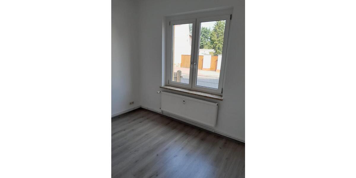 Erdgeschoßwohnung Regis-Breitingen Breitingen - 3 Zimmer, 60 m&sup2;, 400&euro; | Angebot:25306530
