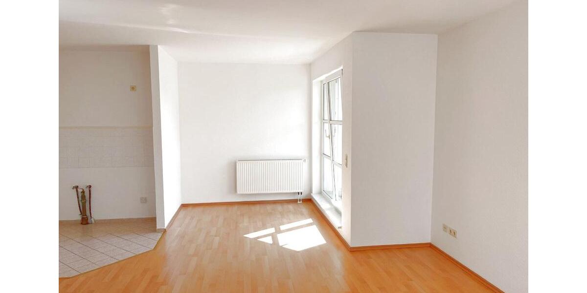 Etagenwohnung Löbau - 1 Zimmer, 32 m&sup2;, 210&euro; | Angebot:26662904