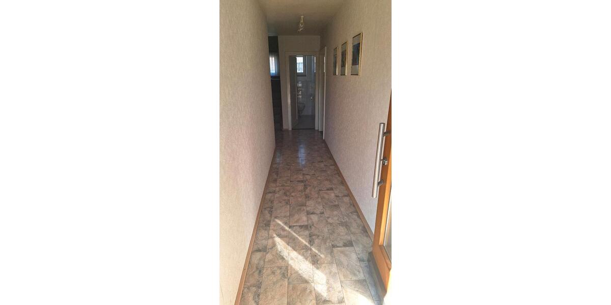 Einfamilienhaus Altheim (Alb) - 7 Zimmer, 180 m&sup2;, 1.680&euro; | Angebot:25888034