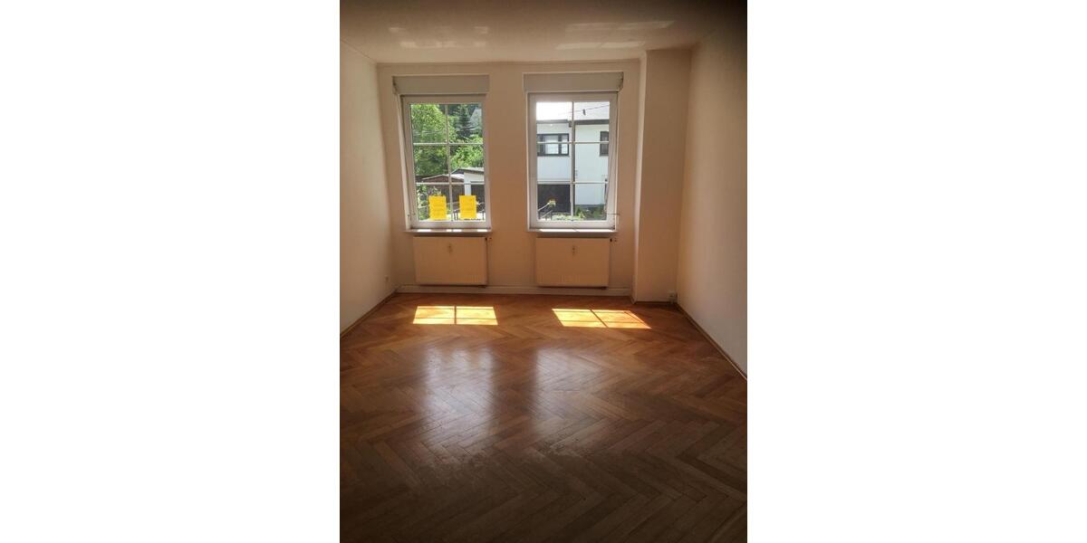 Erdgeschoßwohnung Niederwiesa - 2 Zimmer, 49 m&sup2;, 300&euro; | Angebot:24745162