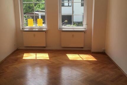 Wohnung Niederwiesa - 2 Zimmer, 49 m&sup2;, 300&euro; | Angebot:24745162