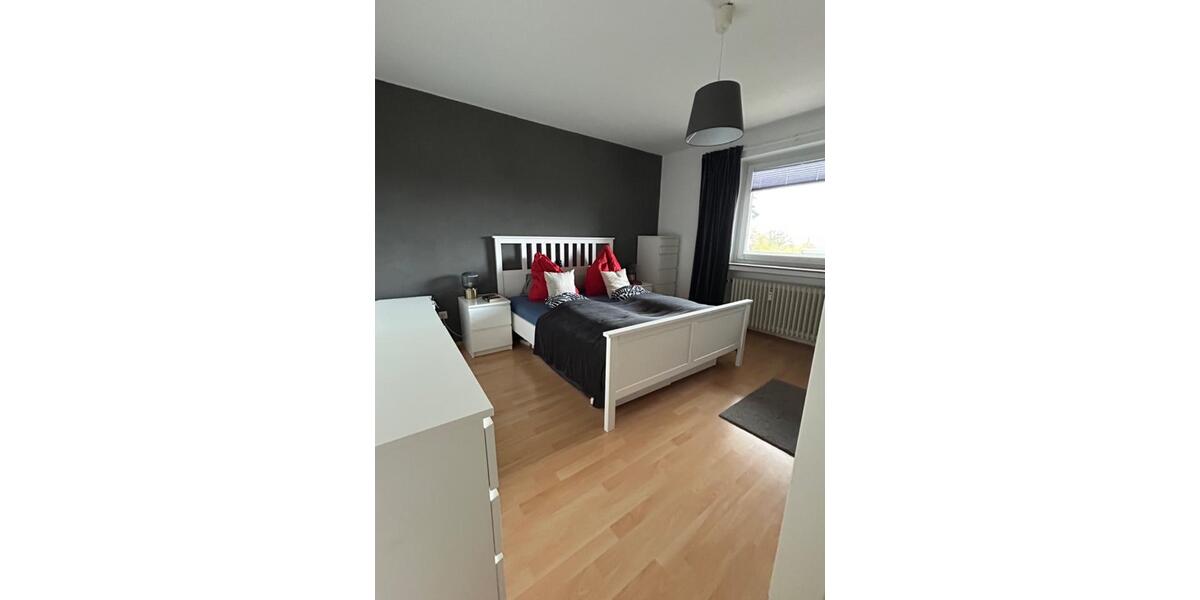 Etagenwohnung Niedenstein - 3 Zimmer, 92 m&sup2;, 650&euro; | Angebot:25943863