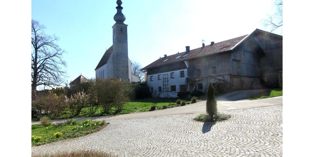 Wohnen auf Zeit Tittmoning - 4.5 Zimmer, 230 m&sup2;, 110&euro; | Angebot:21759401