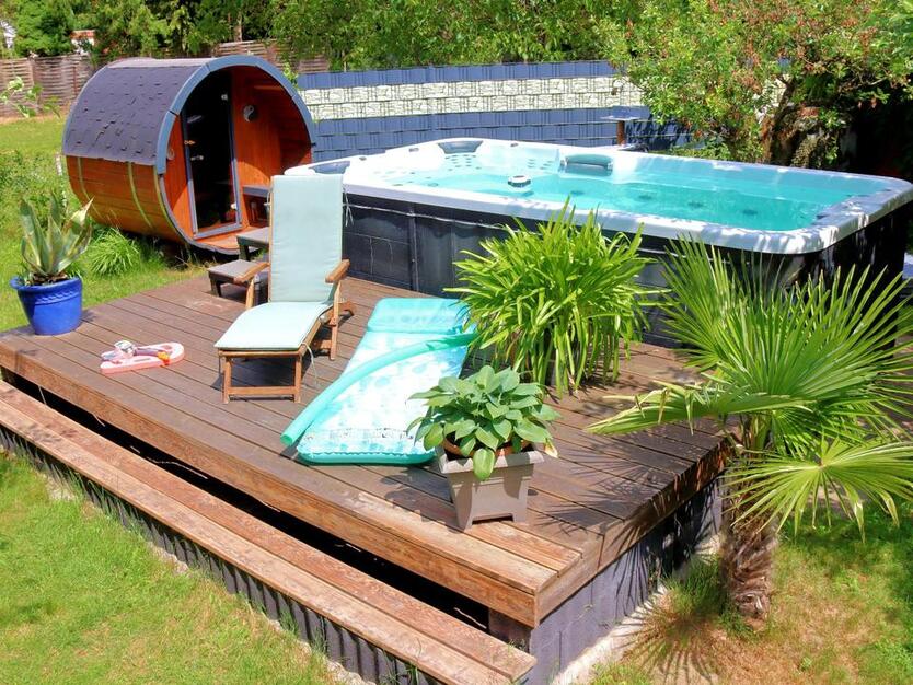 Haus im Grünen mit 600 qm schönen Garten + Sauna - Berlin Süd 4 zimmer