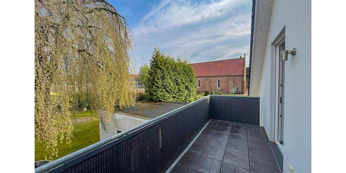 Dachgeschoßwohnung Edewecht - 2 Zimmer, 60 m&sup2;, 680&euro; | Angebot:26663657