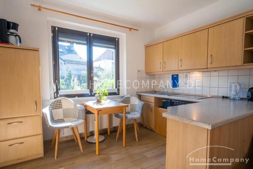 MöbliertFurnished Reihenhaushaus mit Grundstück in Dresden-Niedersedlitz max. 3 Personen