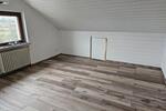Dachgeschoßwohnung Karlsruhe Knielingen - 3 Zimmer, 65 m&sup2;, 800&euro; | Angebot:26023513