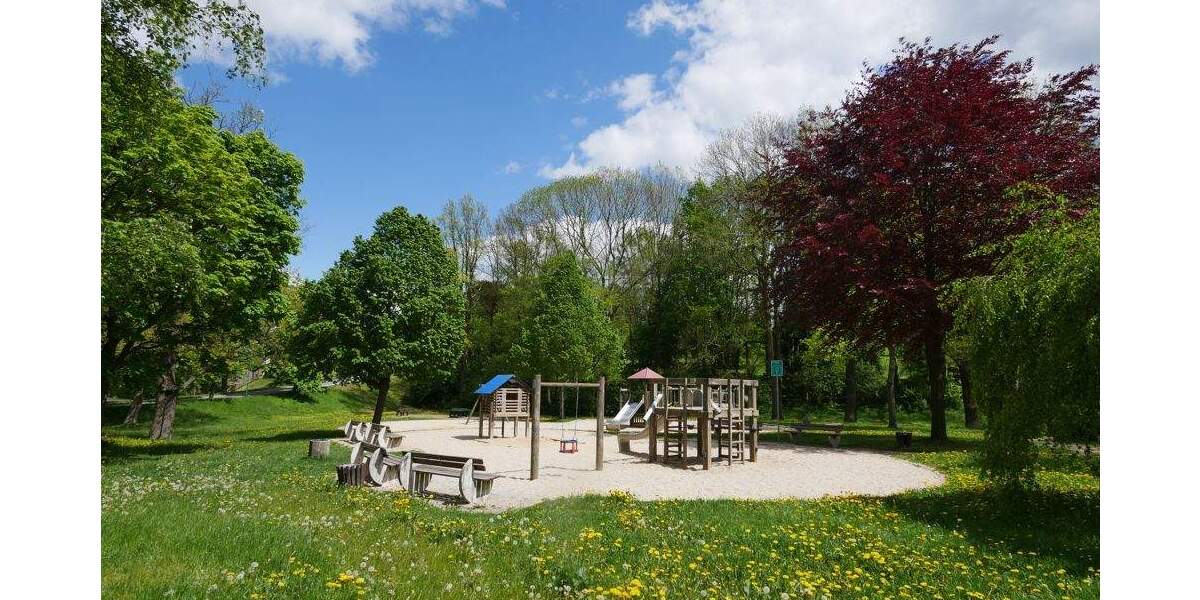 Etagenwohnung Neustadt in Sachsen Neustadt - 2 Zimmer, 47 m&sup2;, 350&euro; | Angebot:24789678