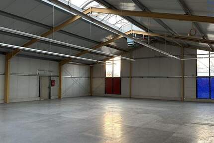 Gewerbeobjekt Kitzingen Etwashausen - 1.800&euro; | Angebot:24207078