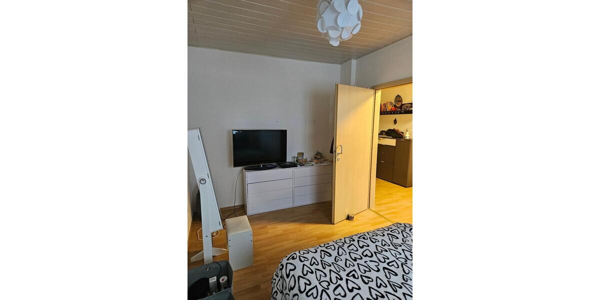 Erdgeschoßwohnung Murrhardt - 5 Zimmer, 155 m&sup2;, 1.500&euro; | Angebot:26522055