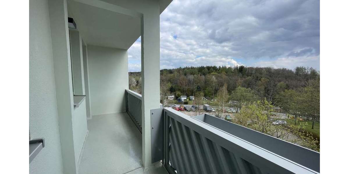 Etagenwohnung Oederan - 4 Zimmer, 99 m&sup2;, 695&euro; | Angebot:20348381