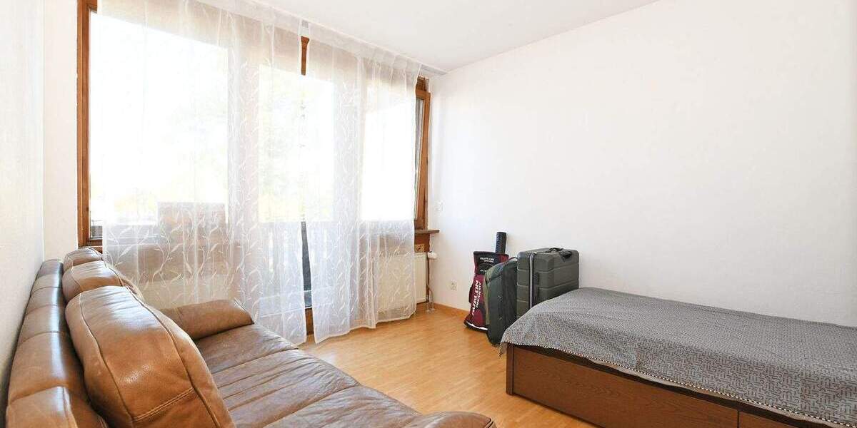 Etagenwohnung Germering Neugermering - 4 Zimmer, 116 m&sup2;, 1.925&euro; | Angebot:23949051