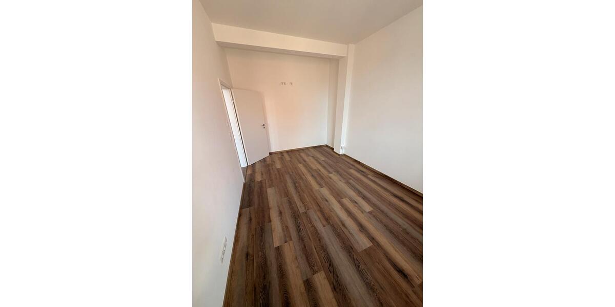 Etagenwohnung Alsleben (Saale) - 2 Zimmer, 64 m&sup2;, 512&euro; | Angebot:25959297