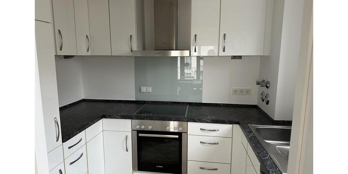 Helle 3-Zimmer-Wohnung, vollmöbiliert, ab 01.02.2026 in Garching b. München 3 zimmer