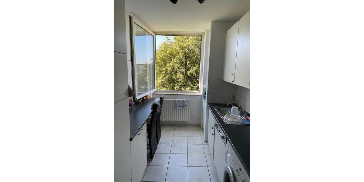 Wohnen auf Zeit Euskirchen - 18 Zimmer, 70 m&sup2;, 450&euro; | Angebot:26415751