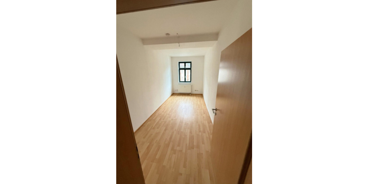 Etagenwohnung Gräfenhainichen - 3 Zimmer, 79 m&sup2;, 590&euro; | Angebot:24847871
