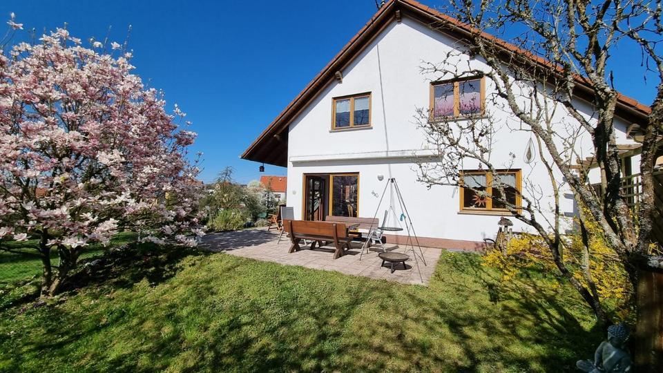 Wunderschönes möbiliertes Haus über Winter zu vermieten zimmer