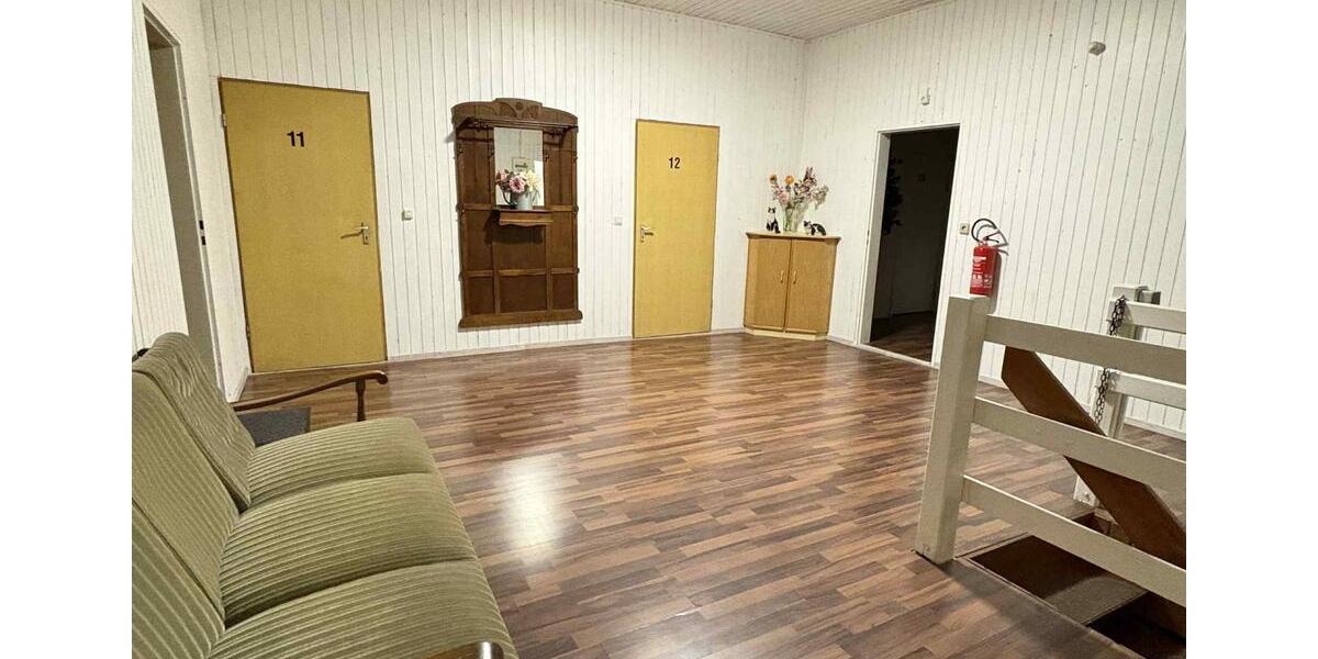 Wohnen auf Zeit Berne - 5 Zimmer, 15 m&sup2;, 25&euro; | Angebot:24487401