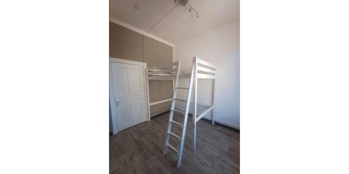 Etagenwohnung Emden - 1 Zimmer, 12 m&sup2;, 275&euro; | Angebot:26062844