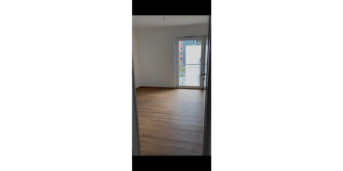 Dachgeschoßwohnung Homburg - 4 Zimmer, 96 m&sup2;, 1.400&euro; | Angebot:26295598